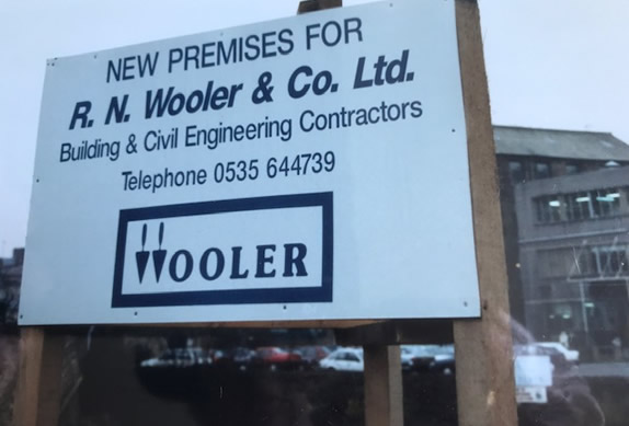 wooler sign